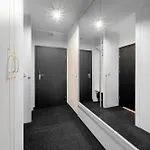 Rosa-modern 29m2 Ac, Netflix, Ps4, Pool, Sauna Апартаменты Колобжег