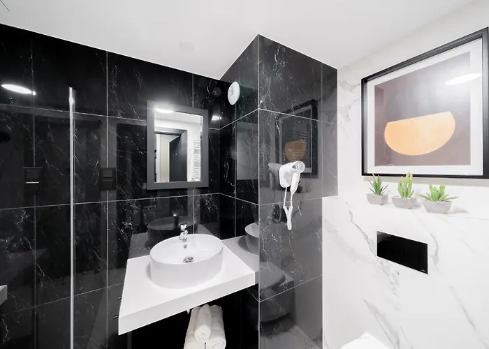 Appartement Rosa-modern 29m2 Ac, Netflix, Ps4, Pool, Sauna Kołobrzeg